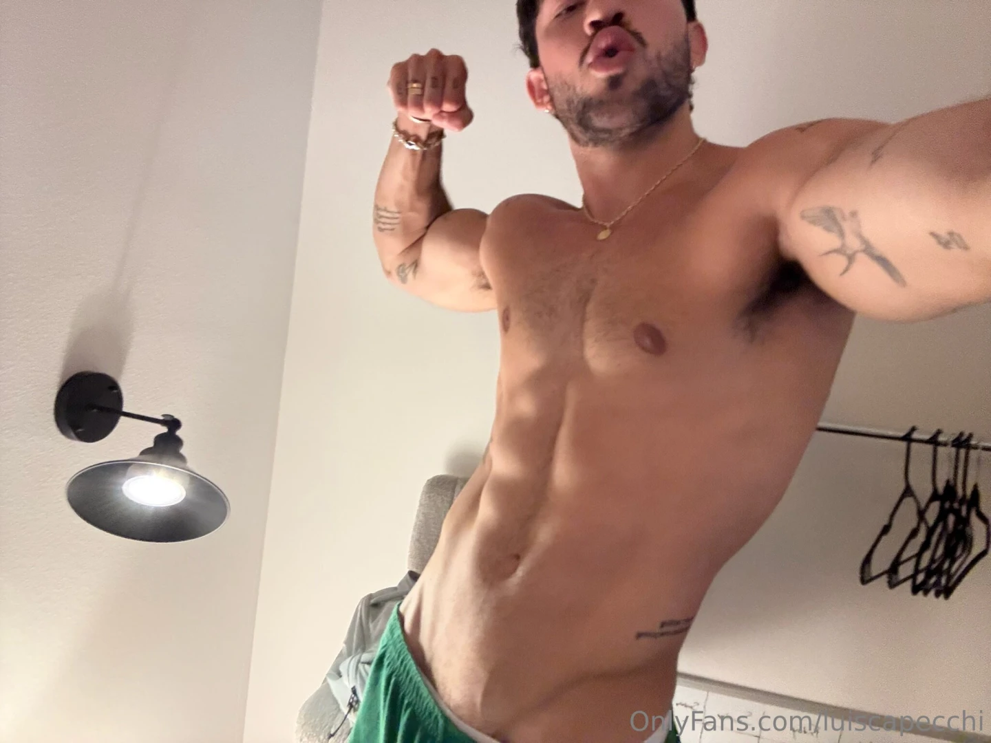 It s daddy s day and i wanna celebrate it right i m sending you the 