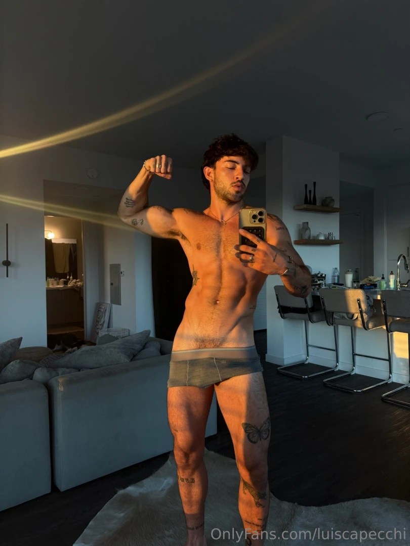 Fuck it new content drops in 1 hour make sure to check your dms 