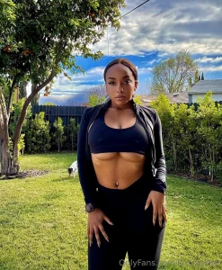 Am i gonna see you at my live tonight if not you better get into my