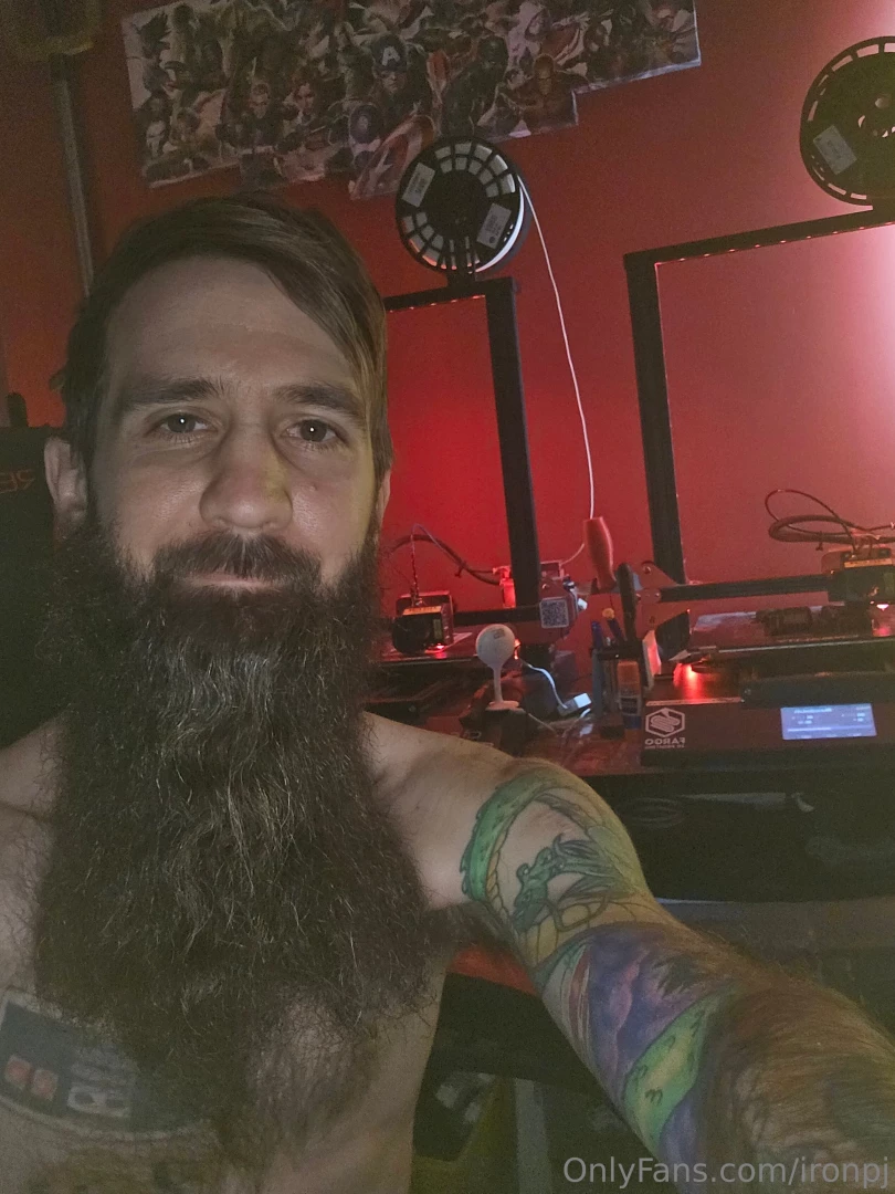 Just me 3d printing away 