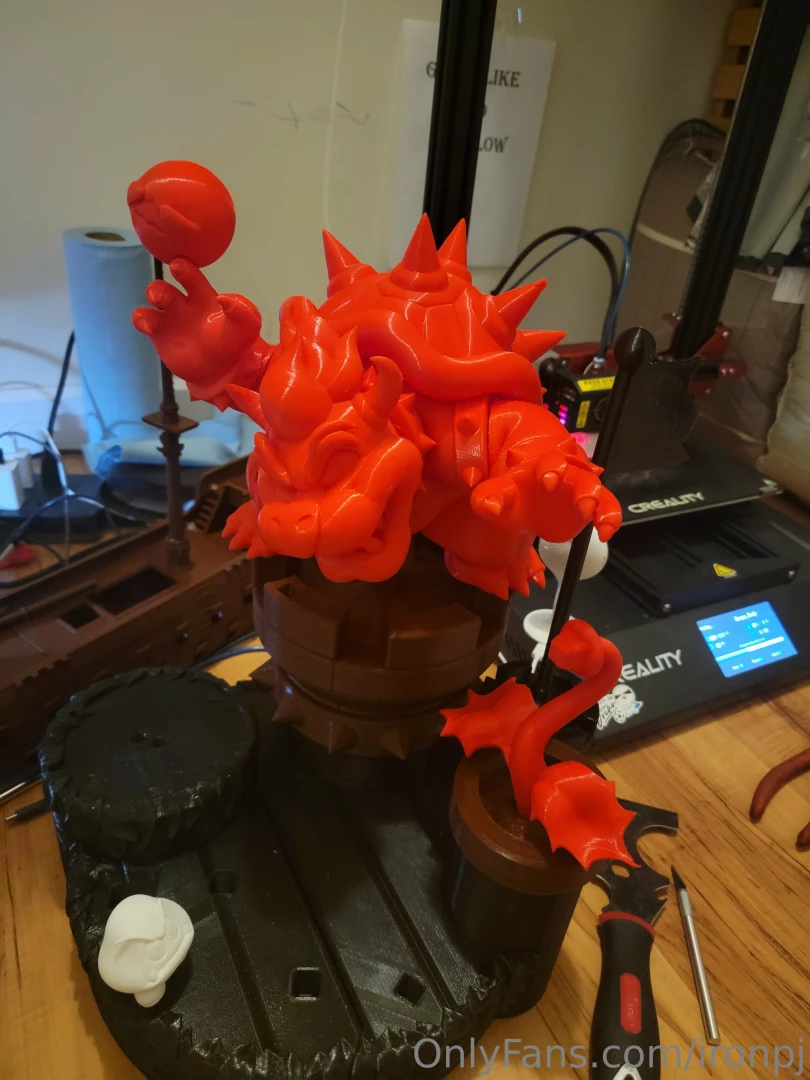 Help me fund my 3d printing lol love making nerdy stuff 