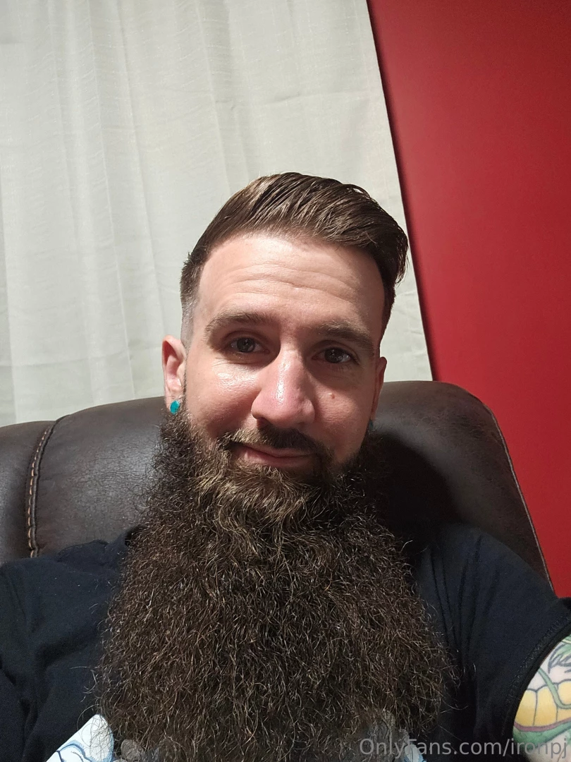 Hair cut and beard trim do you like it 