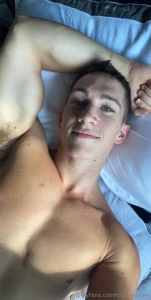 Hey hey i m active again head over to my vip page i m chit chatting