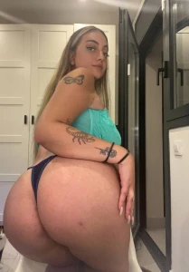 Im doing videocalls and sexting