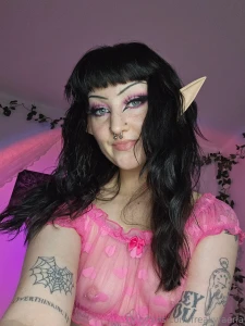 Make sure to send me a christmas tip i mean of course you can show me