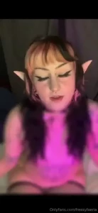 Here you have a foot focused masturbation video so where my foot