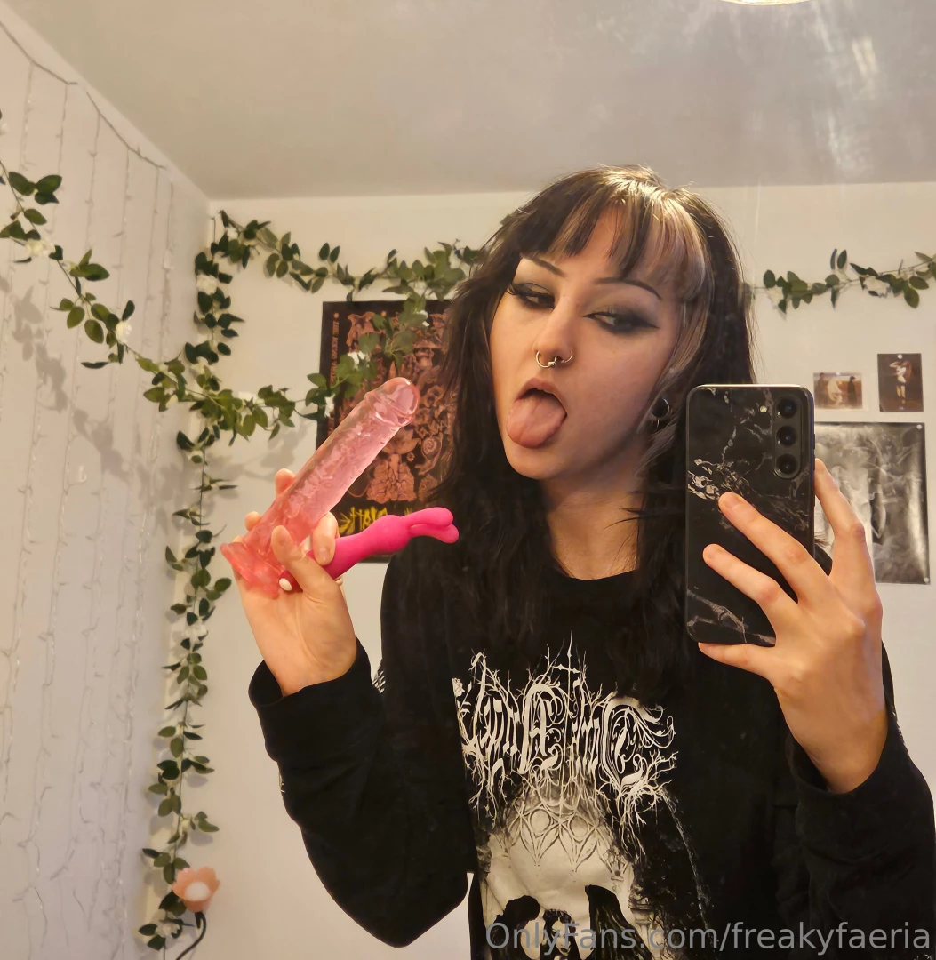 Got these cute new toys yesterday wanna reimburse them for me for 50 