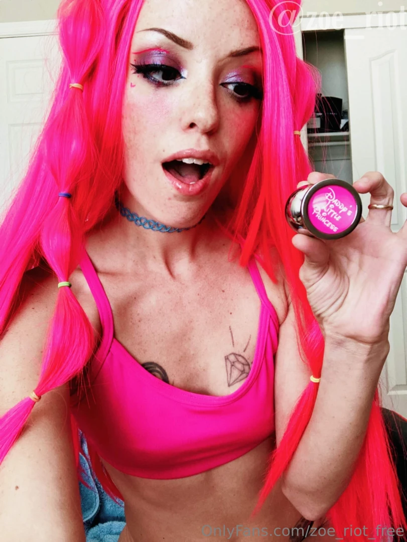 Solo video hot pink anal princess let s try out this cute no-so-little 