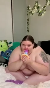 I did not expect to squirt so hard with my new dildo in my grumpy bear part 9