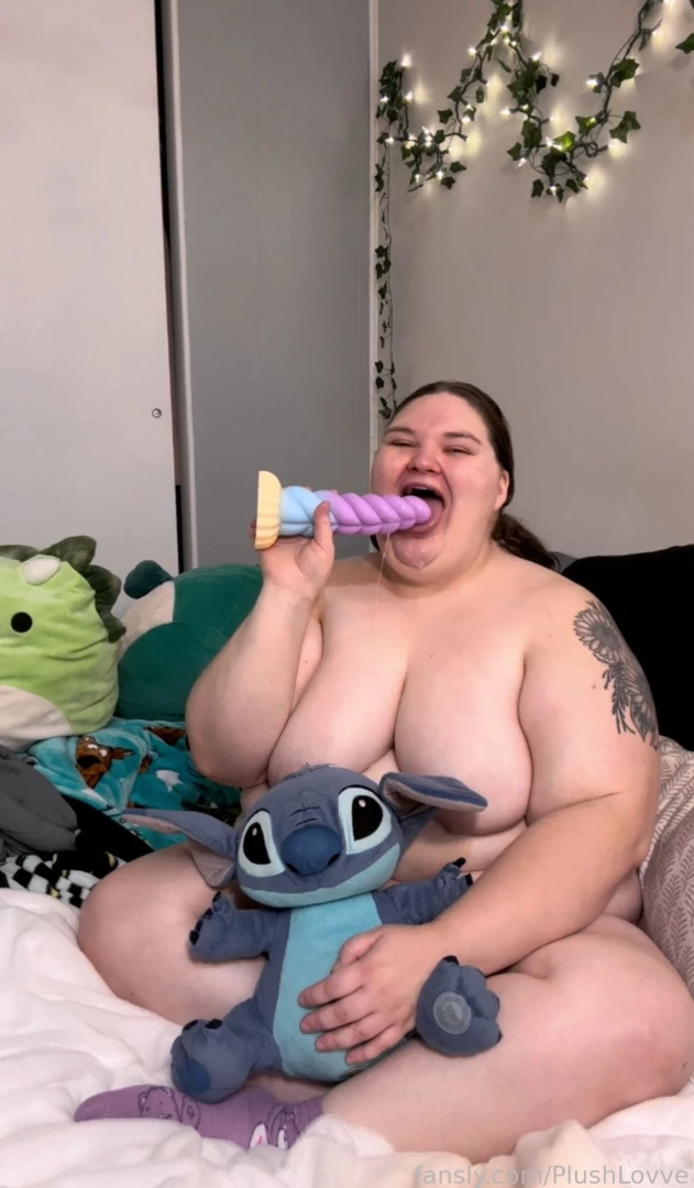 I did not expect to squirt so hard with my new dildo in my grumpy bear part 6 