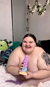 I did not expect to squirt so hard with my new dildo in my grumpy bear part 4