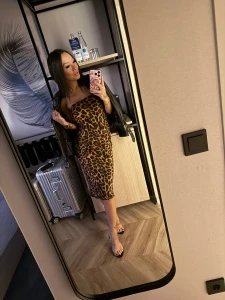 Milf status see u over on my vip page later today for our weekly live