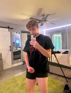 Got a collab coming this weekend any guess to who or what it is