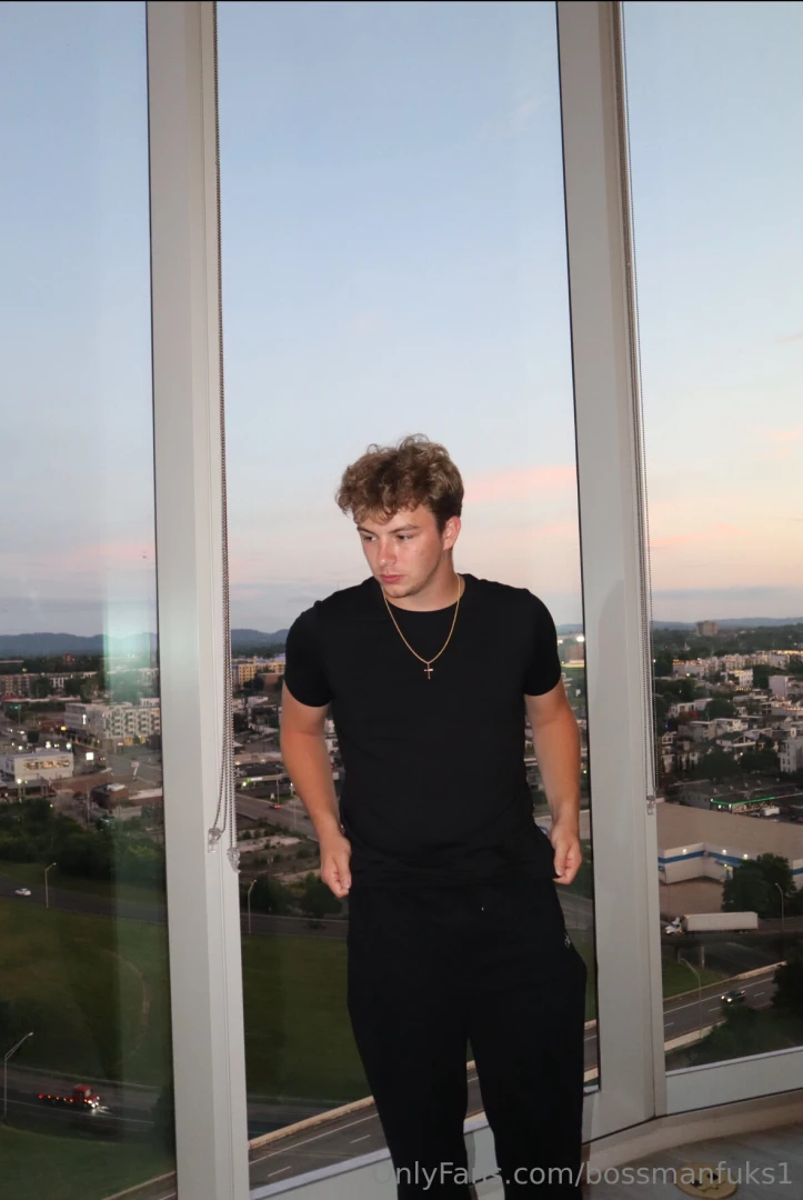 Just took another one of my friend s irl bottom virginity look out for 