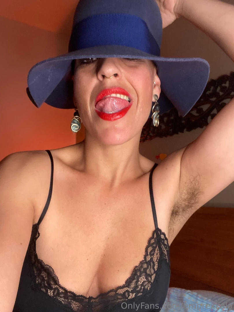 Happy new year everyone available for small mouth amp custom clips 