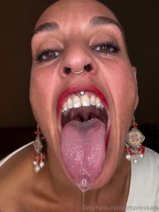 Tip this post if you think that spit bubble on mommy s tongue is hot
