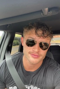 Cut my hair off a few hours ago what do y all think