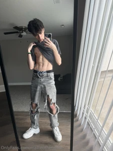 Hi do you wanna see my hole check ur dms