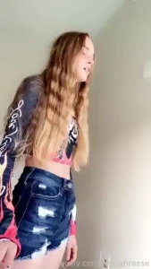 Heyy babe i included a vid of me singing in this message i hope you part 1