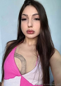 My new profile photos which photo do you like more 1 2 3 4 part 2