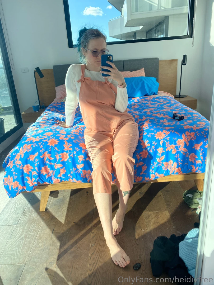 Do i make it hard to concentrate 