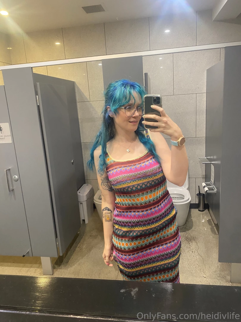 I always have to selfies in the bathroom i can t help it 