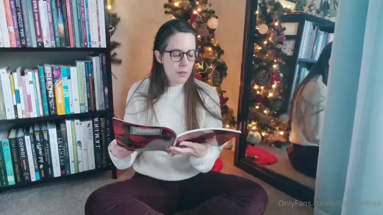 Reading christmas poems https onlyfans com 1453543045 ellynaomi 