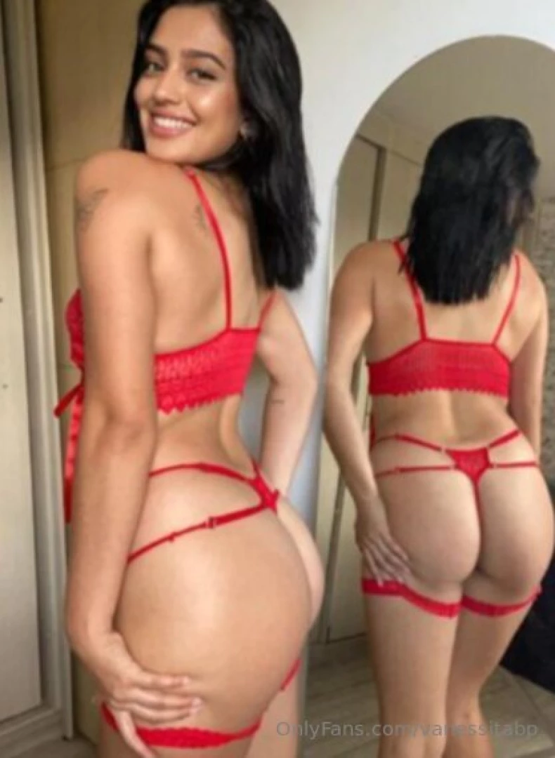 Discover karina s voluptuous beauty in washington 21 curvy and 