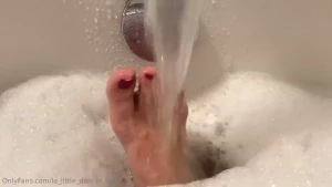 The best thing about bathtime is soaking and scrubbing these feet of