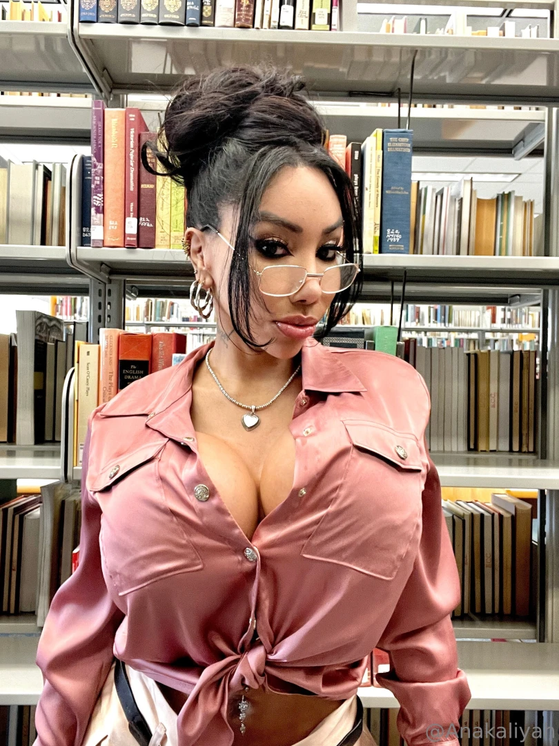 Dominate your monday like a queen anakaliyah 