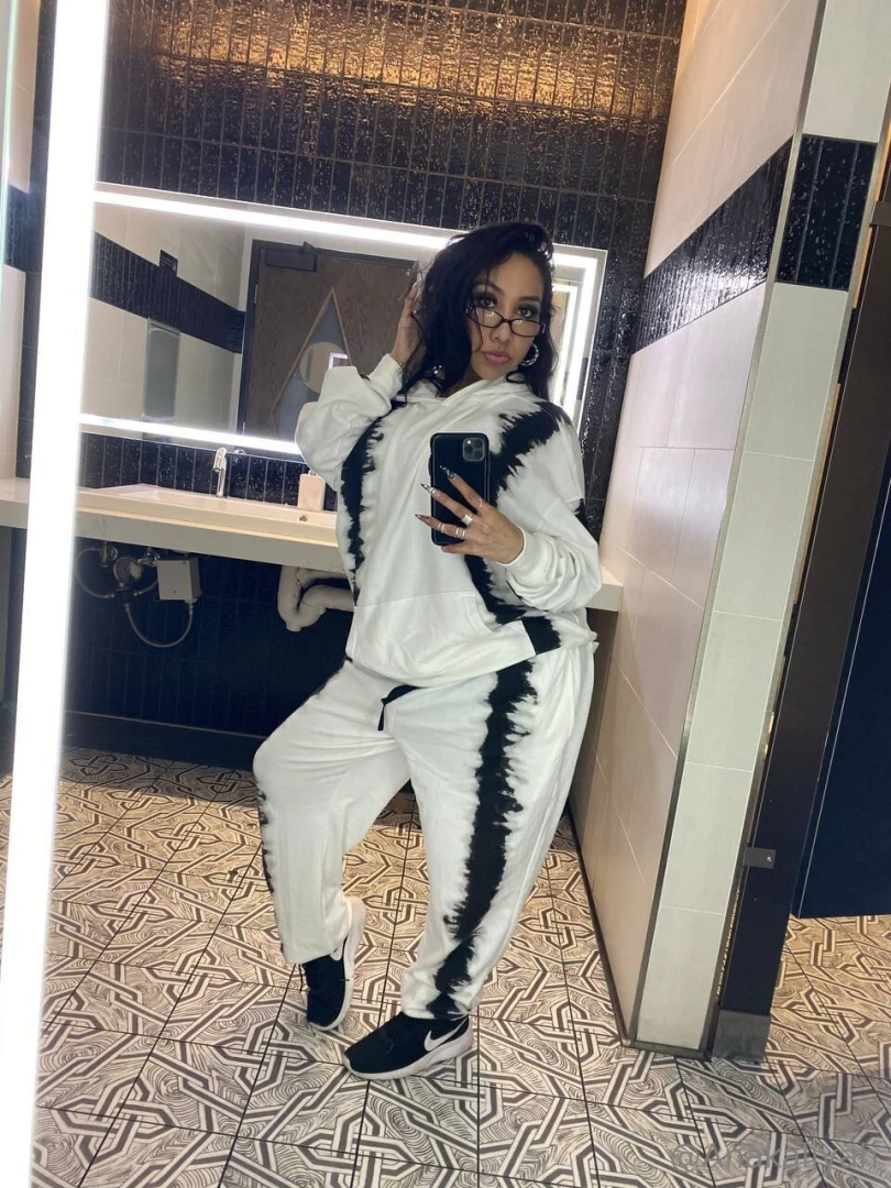 If my eyeliner isn t running your not face fucking me right if my 