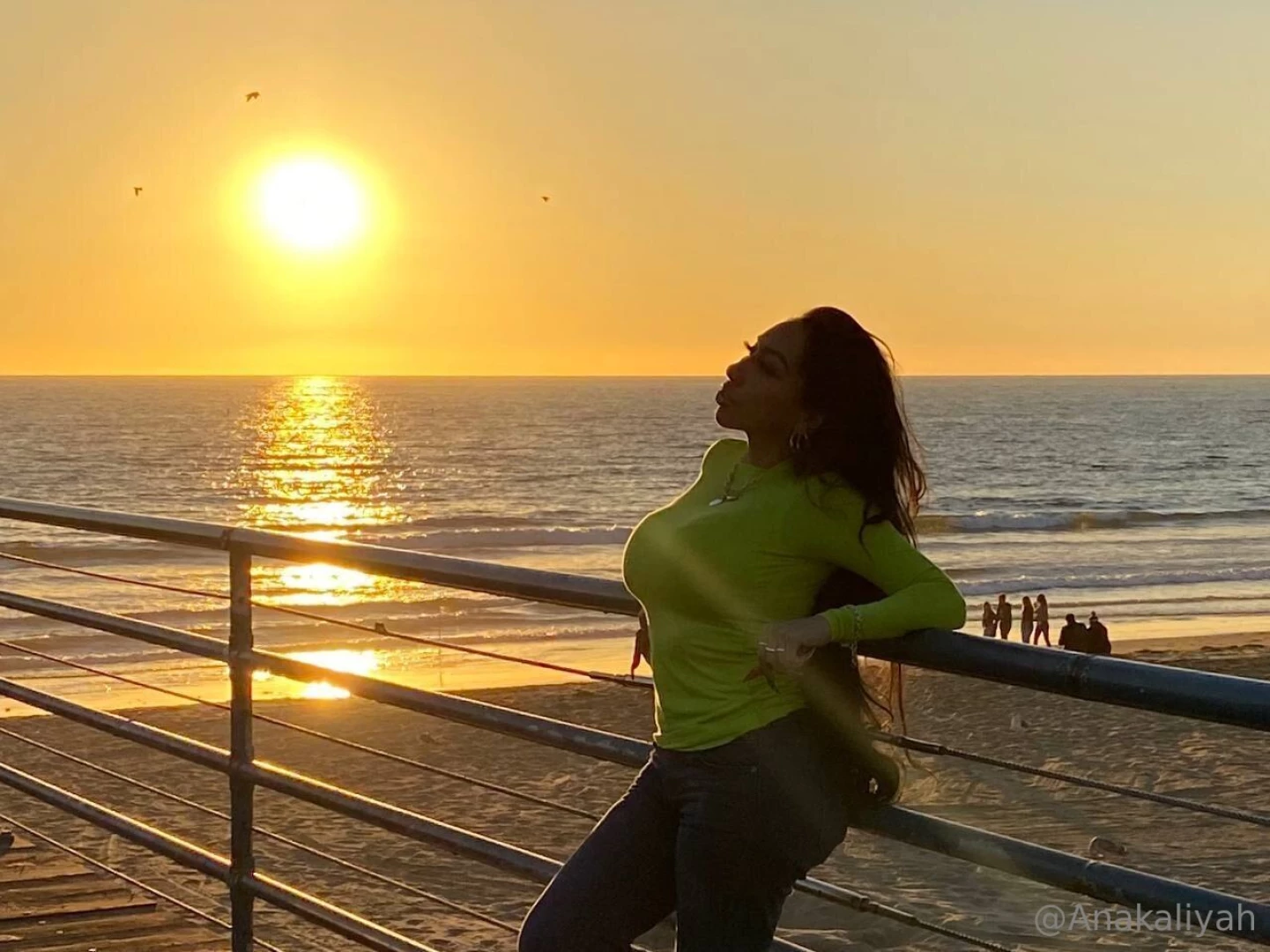 Gripping you tightly anakaliyah 