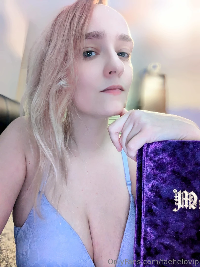 Tip to unlock early access to this purple lace two piece set 