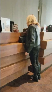 Leaving the salon