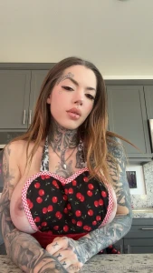 I came to cook but it looks likesomeone elseis going to be dessert do