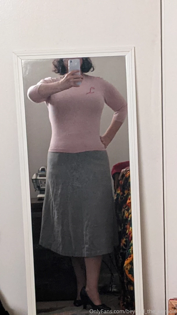 You boys can keep your virgins give me hot old women in high heels 