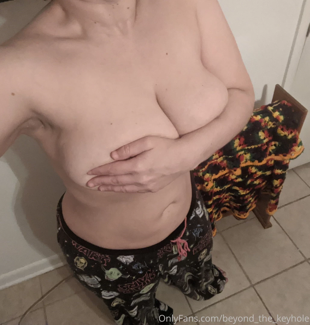 Feeling a bit sluggish this week so i woke up and did a small workout part 5 