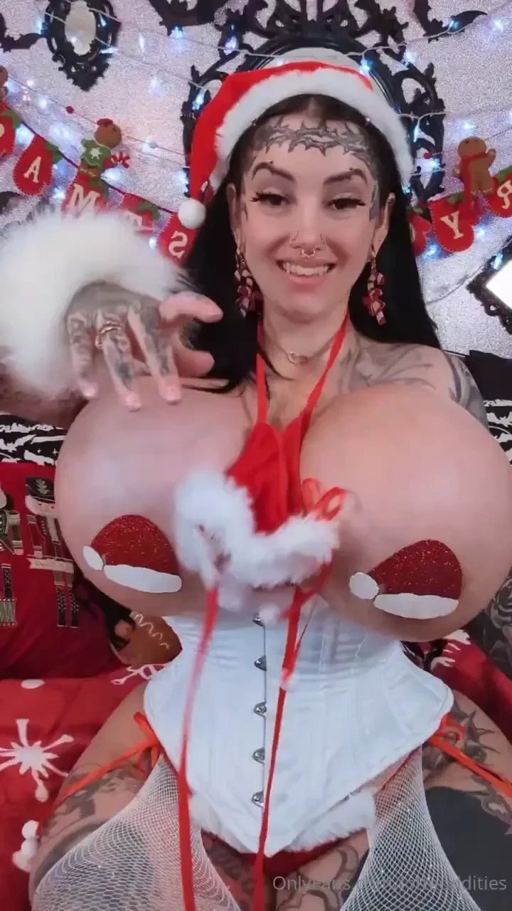 Happy christmas eve i hope everyone is having a great holiday 