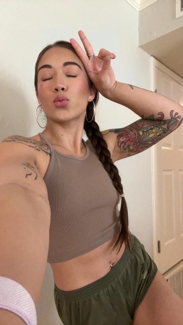 Check your messages right meowwww 