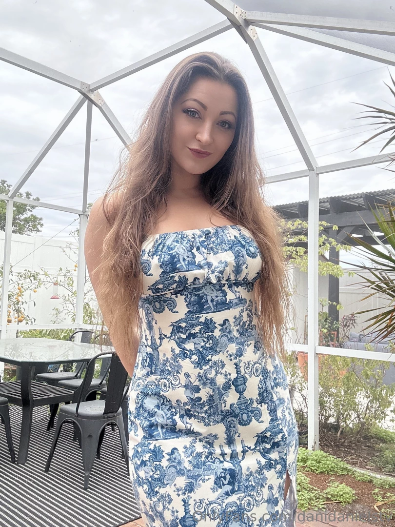 It all comes off here akadanidaniels 