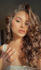 You know you want me so why not make your move