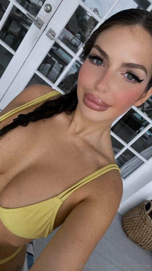 Who s ready to surrender their desires to me slide into my dm s with 