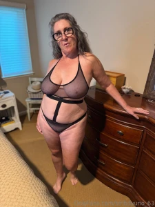 Tell me what you would like me to role play and i ll make a custom for