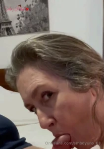 Unlock - 5 minutes on my knees giving a bj