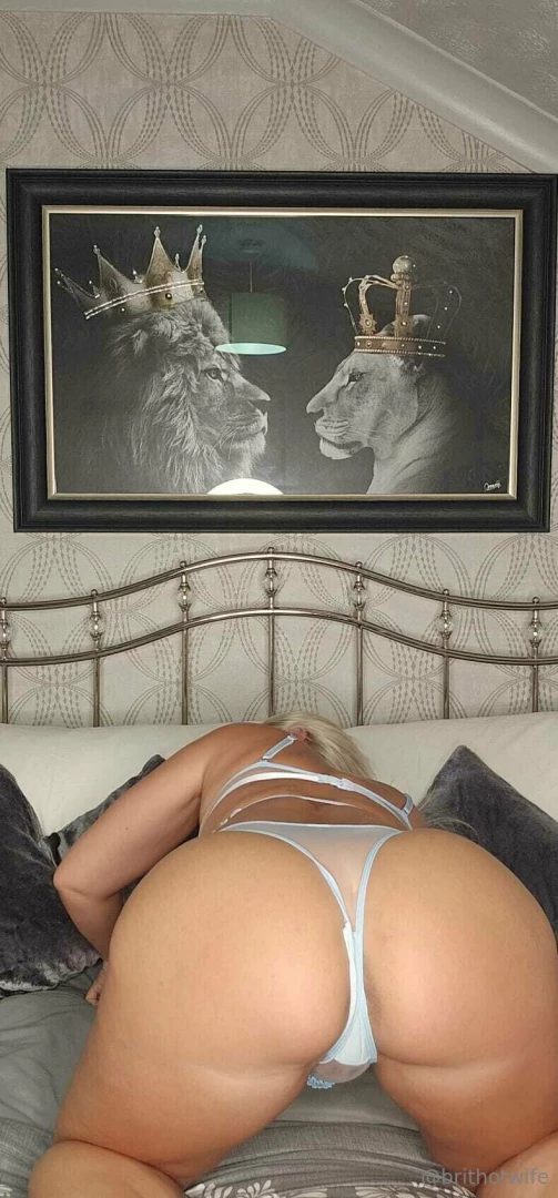From behind in baby blue i have to look innocent don t i x part 4 