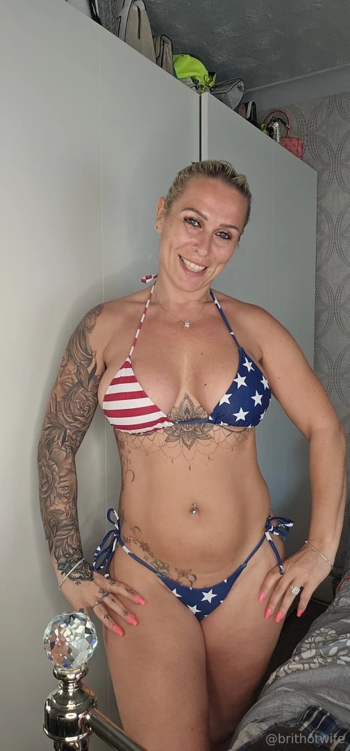 I love my bikini and my pierced nips were well loved out there x part 1 