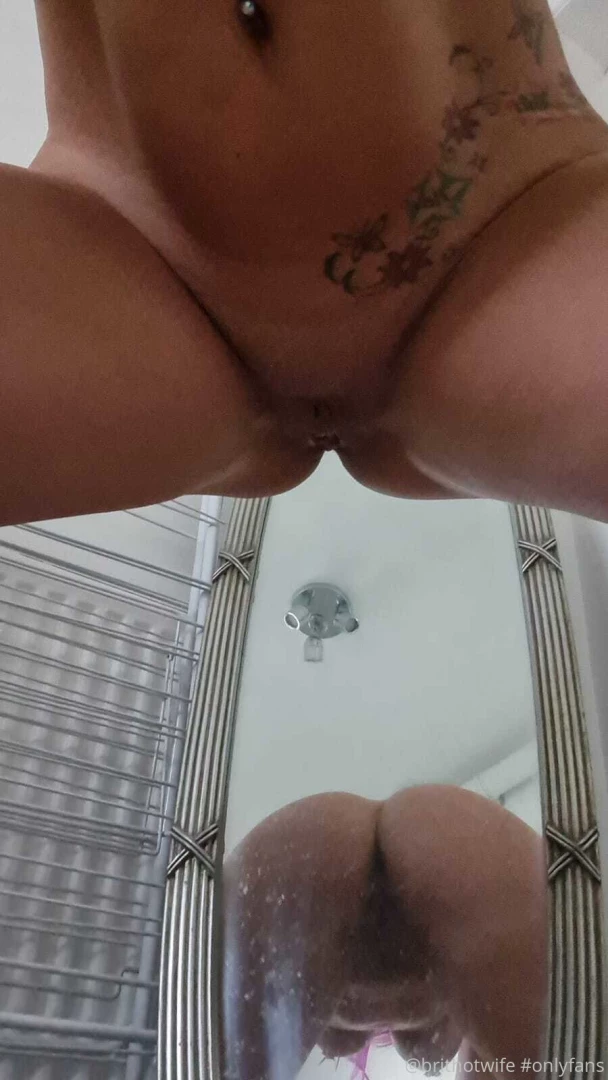 Some naked mirror shots and a naked selfie x part 3 