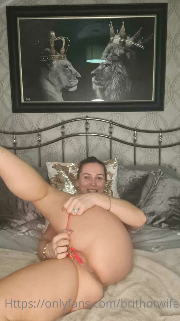 20x more pics in sexy red lingerie and red heels showing my pussy and part 9 