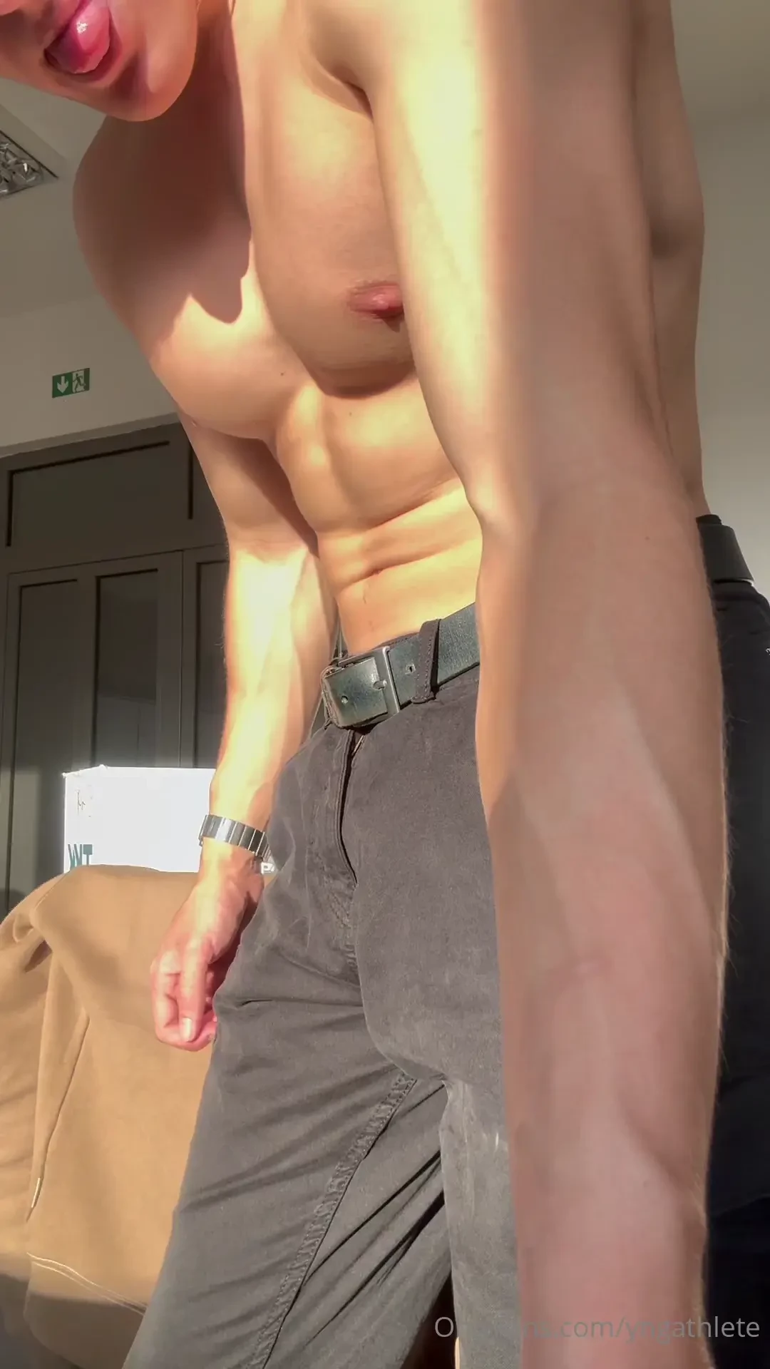 This is the video from the latest twitter post do you like to see me 