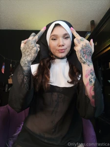 My fav costume ever i wanted to use lenses but i broke one of that part 15